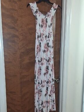 J for Justify White Maxi Dress with Blush Pink Rose Print